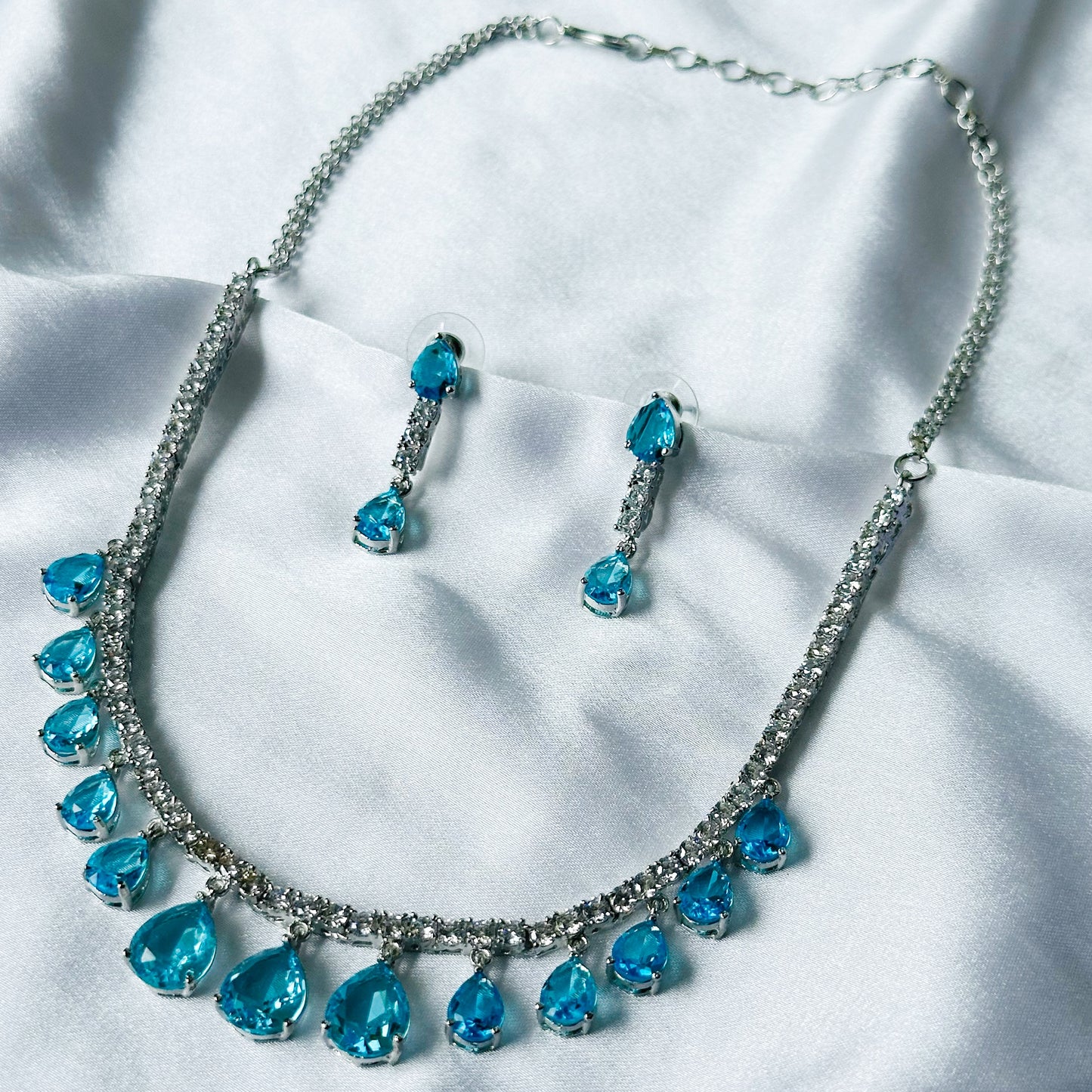 Aqua Blue Sapphire Cubic Zircon Stones American Diamond Silver Plated Necklace Set