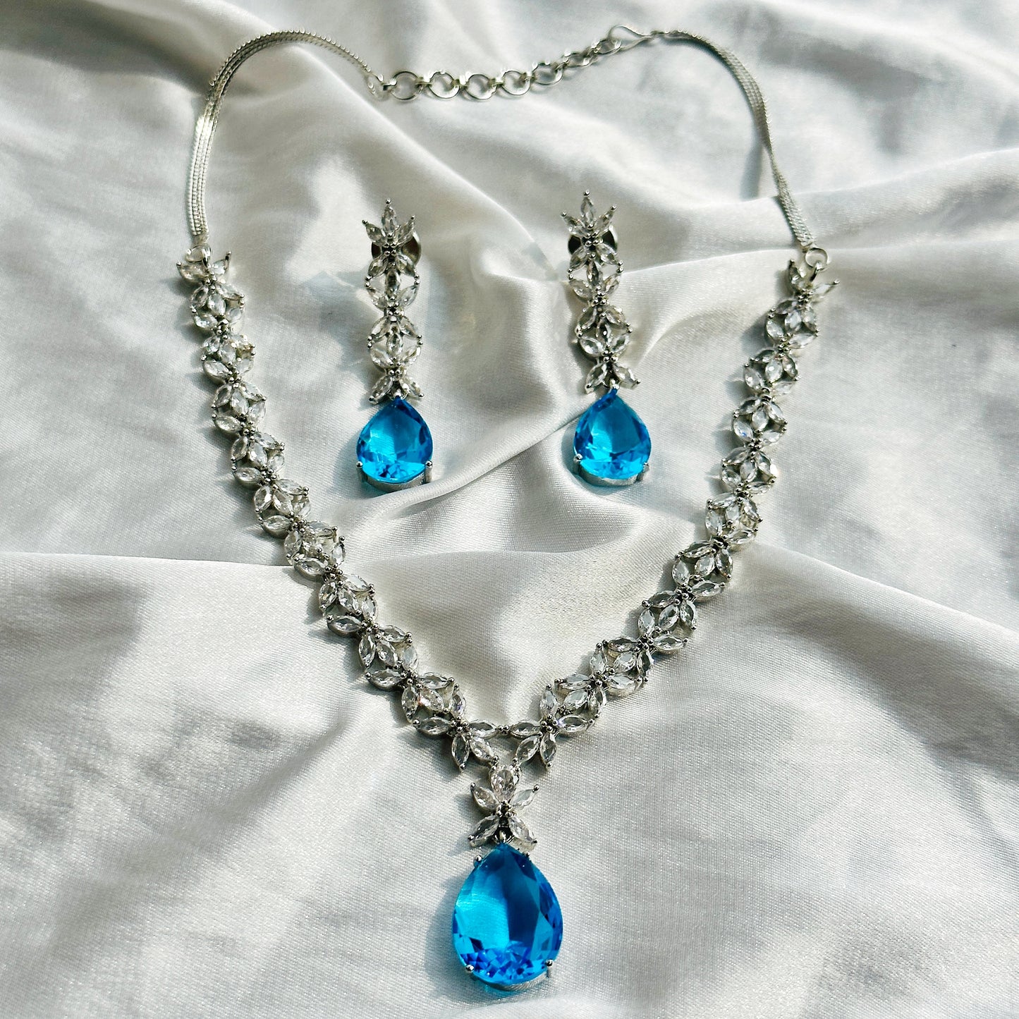 Aqua Blue Sapphire Cubic Zircon American Diamond Silver Plated Necklace Set