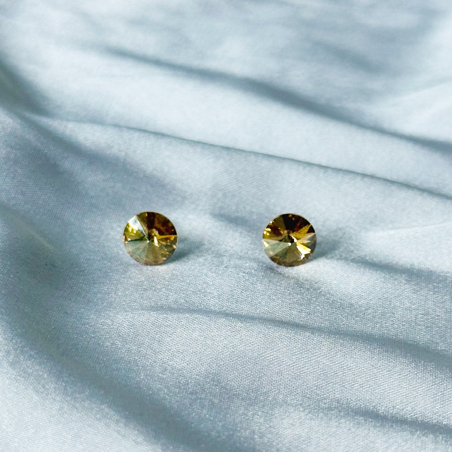 Lt Colorado Topaz Swarovski Crystal Silver Plated Stud Earrings