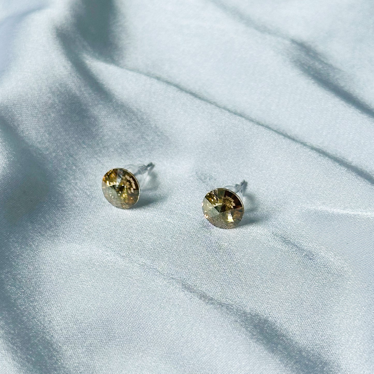 Lt Colorado Topaz Swarovski Crystal Silver Plated Stud Earrings
