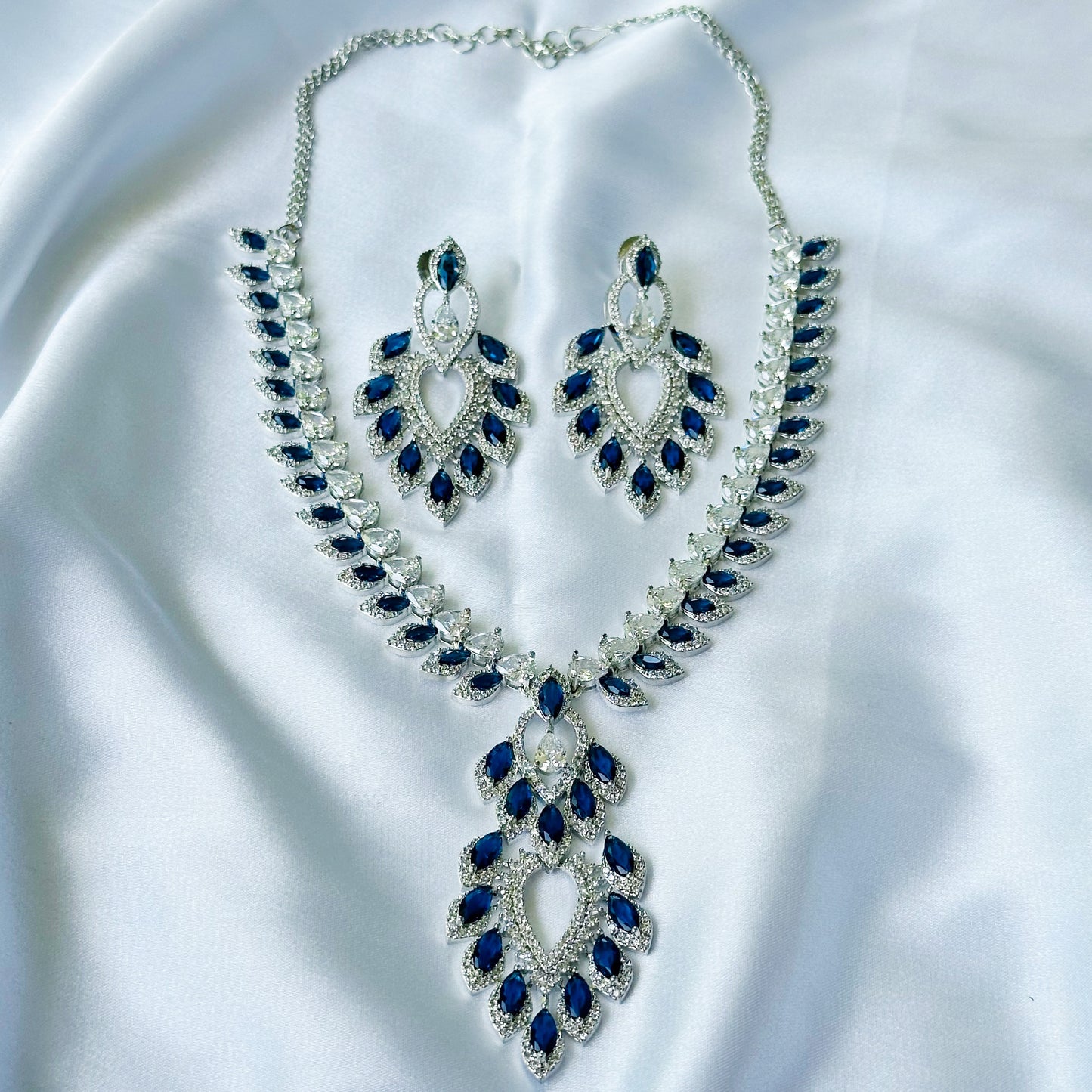 Blue Sapphire Cubic Zircon American Diamond Silver Plated Necklace Set