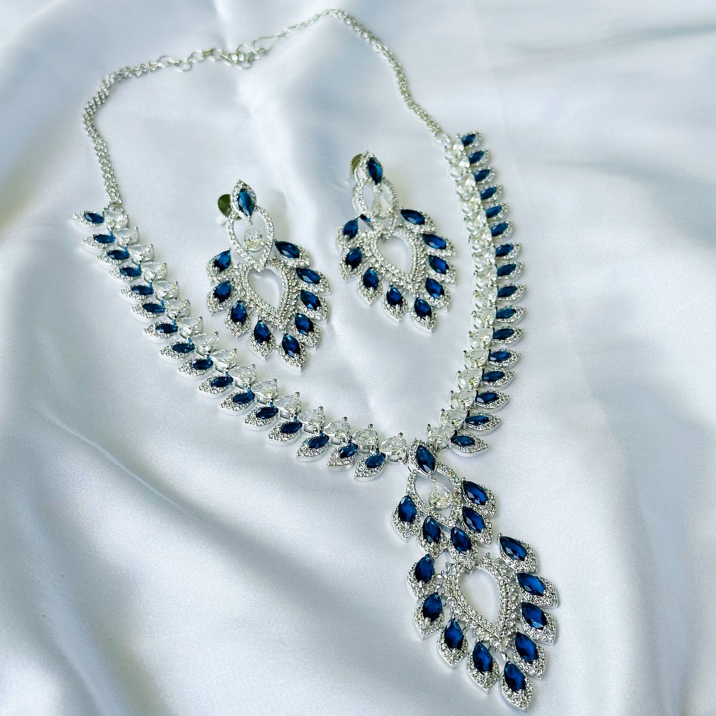 Blue Sapphire Cubic Zircon American Diamond Silver Plated Necklace Set