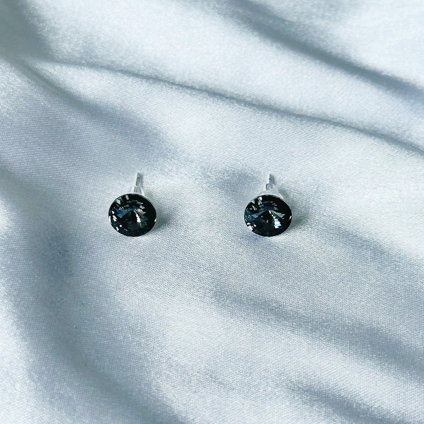Comet Argent Dark Black Swarovski Crystal Silver Plated Stud Earrings