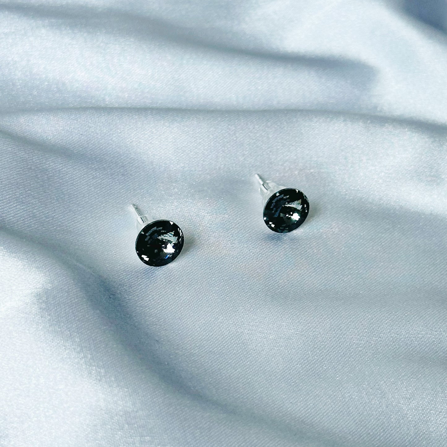 Comet Argent Dark Black Swarovski Crystal Silver Plated Stud Earrings