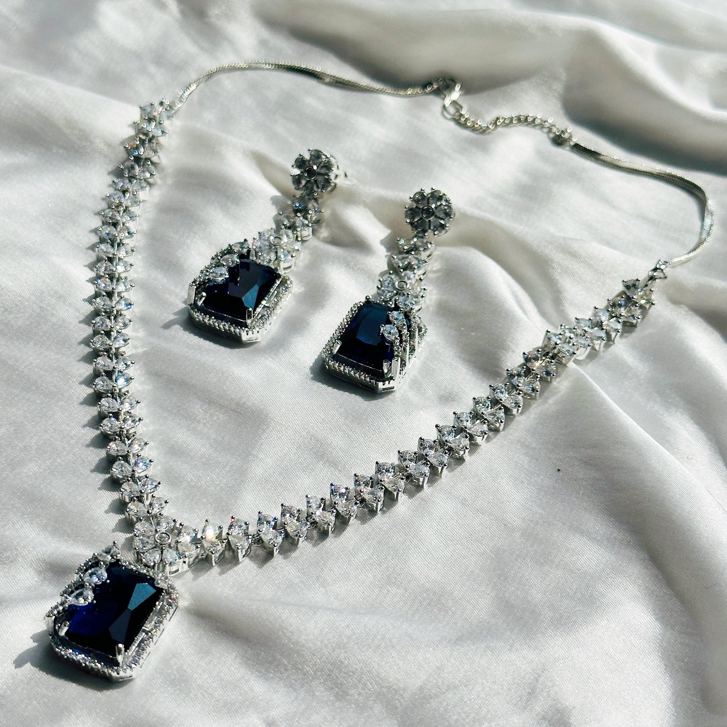 Blue Sapphire Cubic Zircon Stone American Diamond Silver Plated Necklace Set