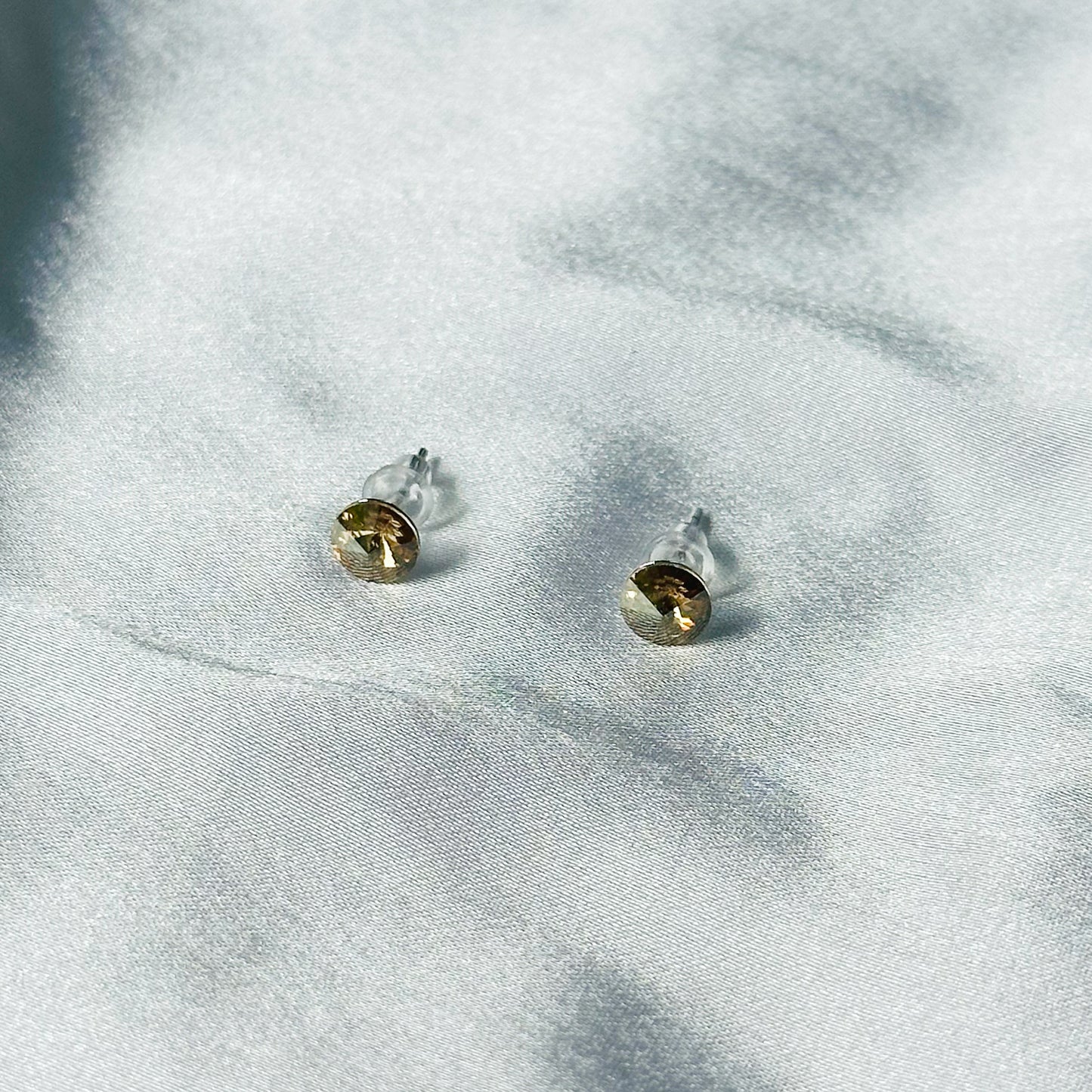 Lt Colorado Topaz Swarovski Crystal Silver Plated Stud Earrings