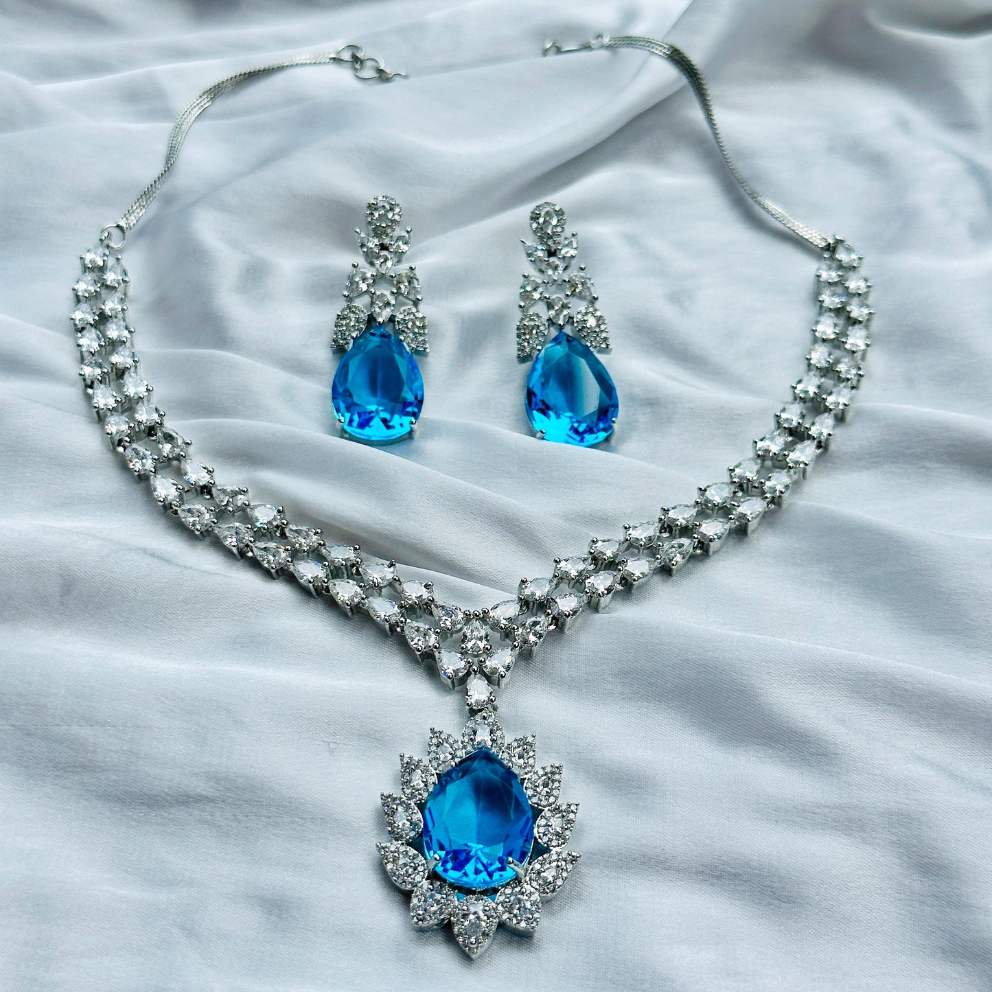 Aqua Blue Sapphire Cubic Zirconia American Diamond Silver Plated Necklace Set