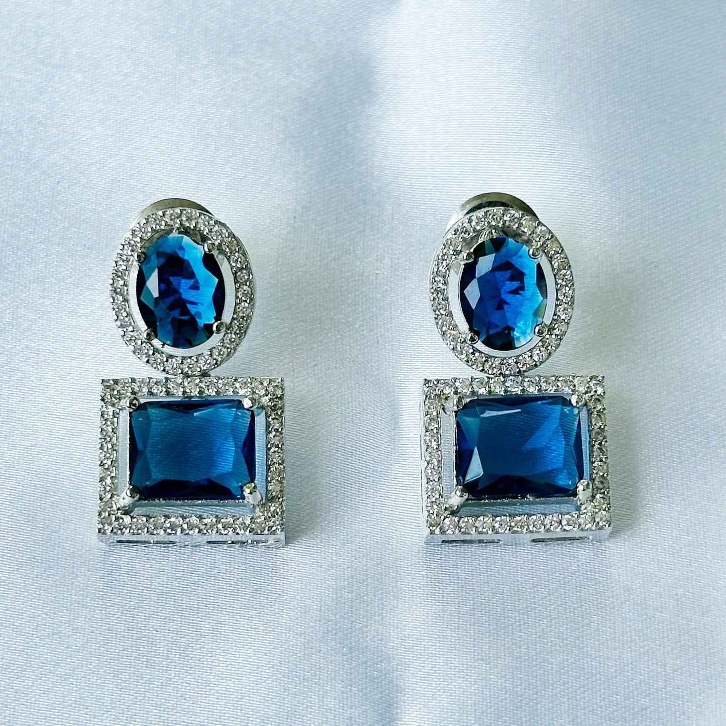 Blue Sapphire Cubic Zircon American Diamond Silver Plated Necklace Set