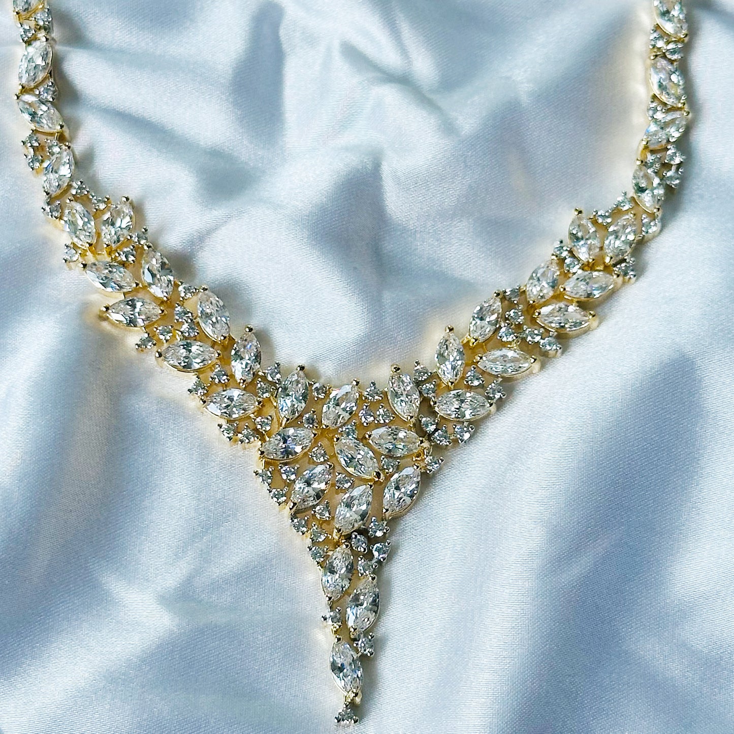 Solitaire Cubic Zircon American Diamond Gold/Silver Plated Necklace Set