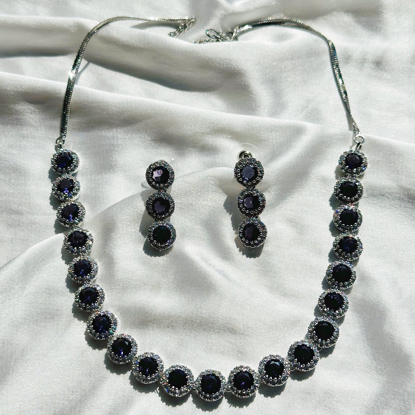 Deep Purple Amethyst Cubic Zircon Stone American Diamond Silver Plated Necklace Set