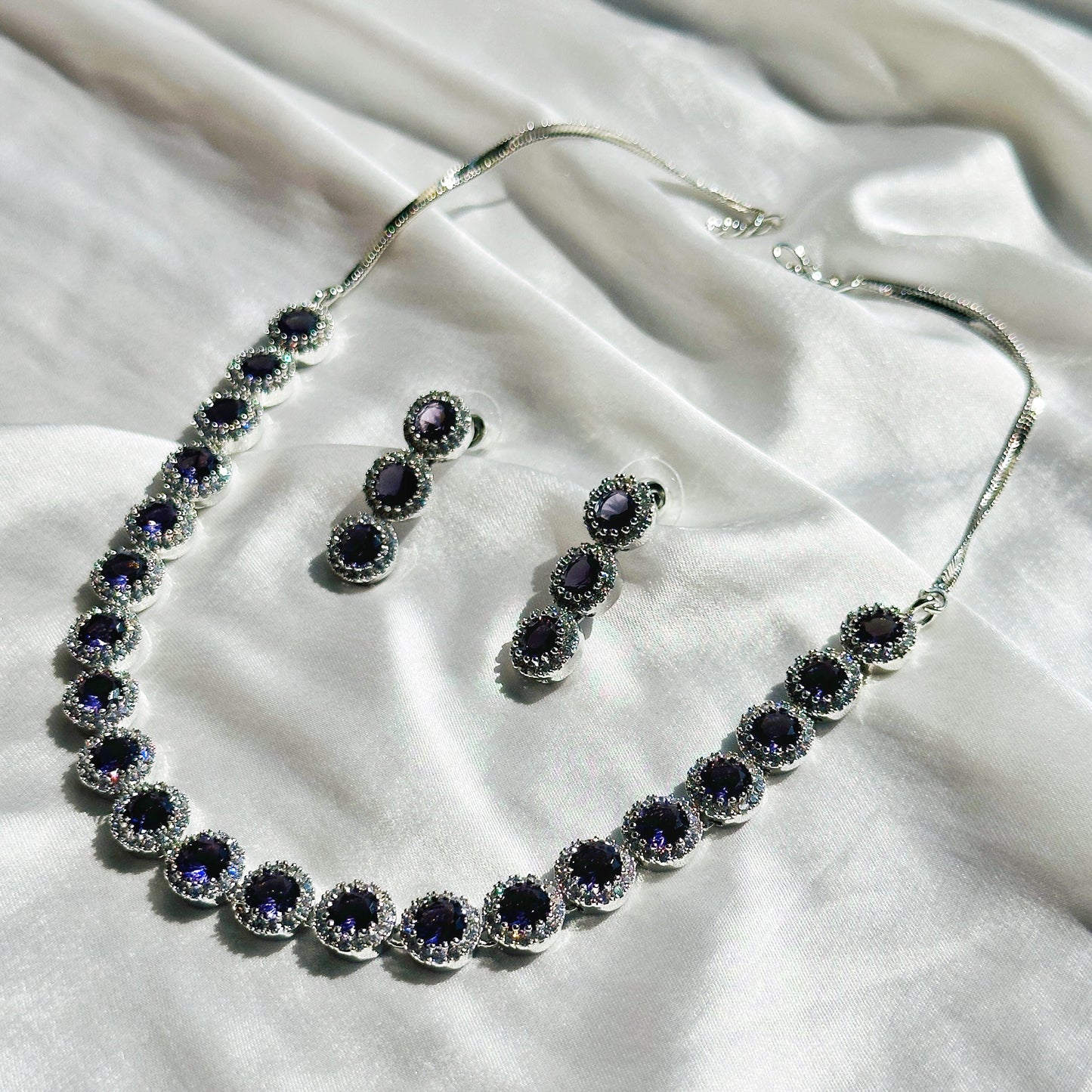 Deep Purple Amethyst Cubic Zircon Stone American Diamond Silver Plated Necklace Set