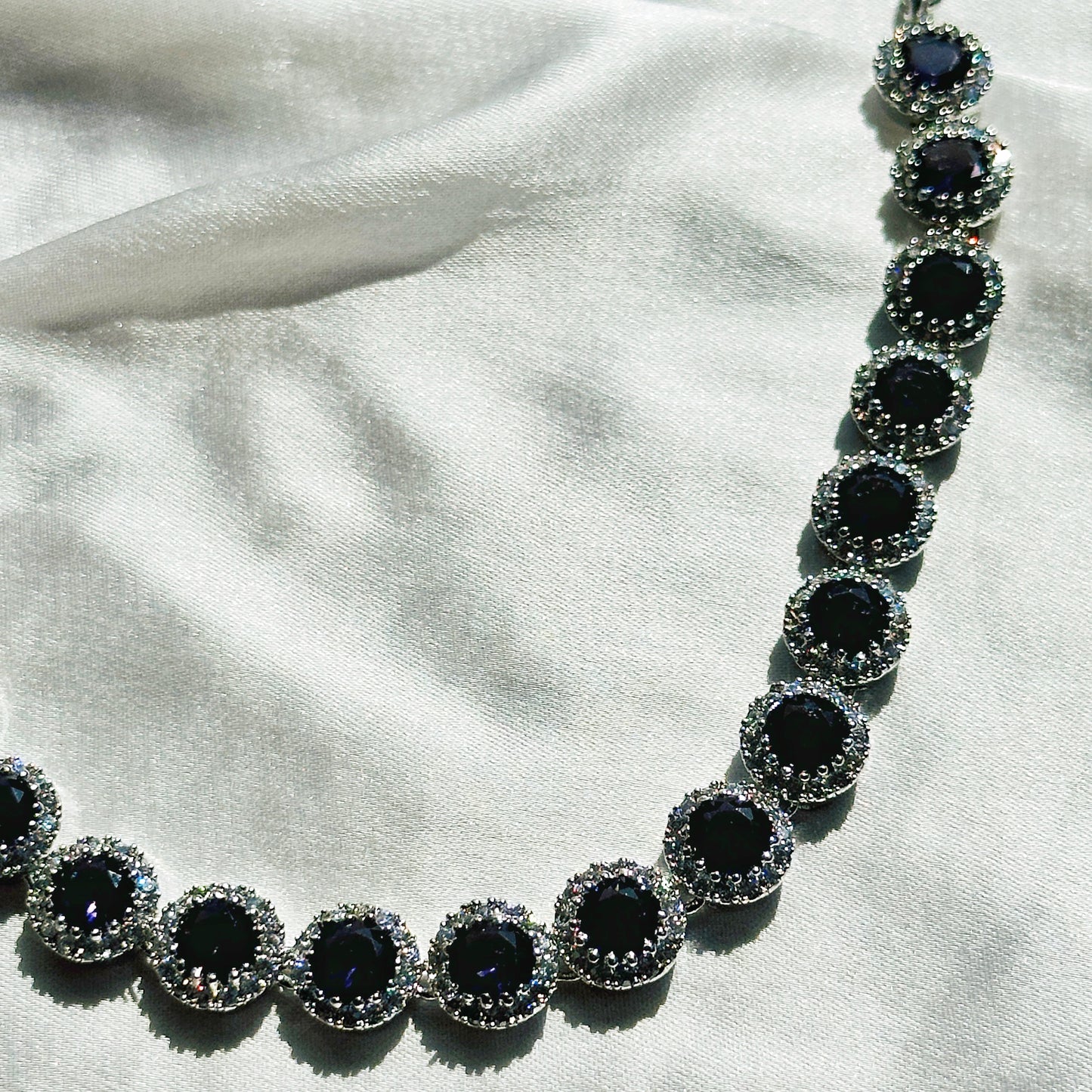 Deep Purple Amethyst Cubic Zircon Stone American Diamond Silver Plated Necklace Set