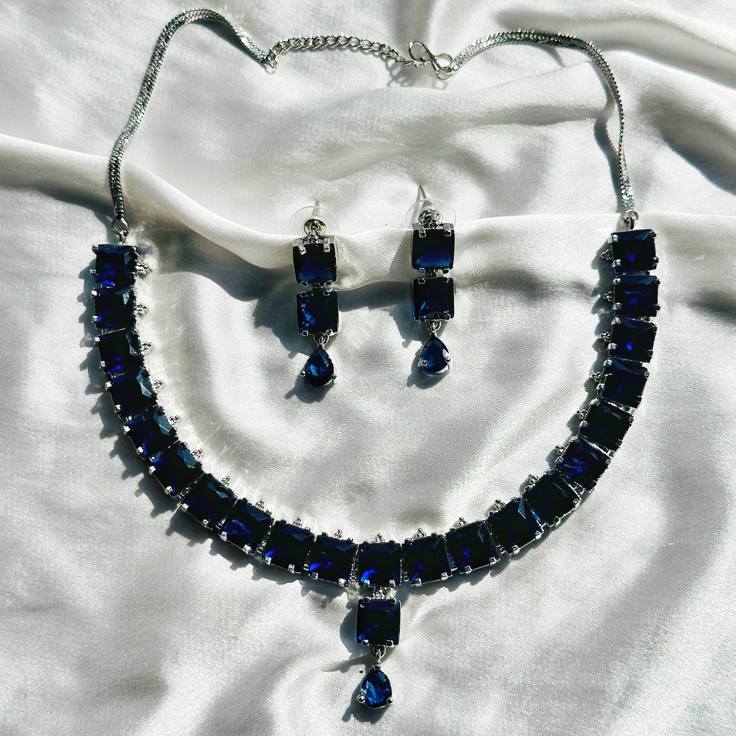 Blue Sapphire Cubic Zirconia American Diamond Silver Plated Necklace Set
