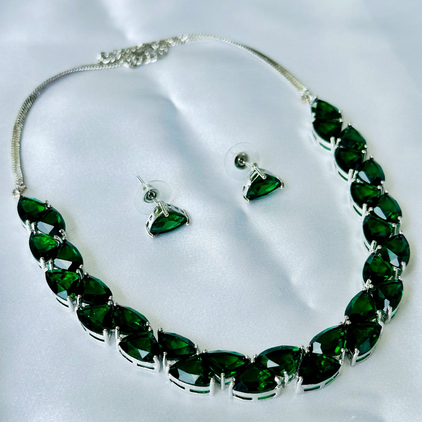 Green Emerald Cubic Zircon Stones Silver Plated Necklace Set