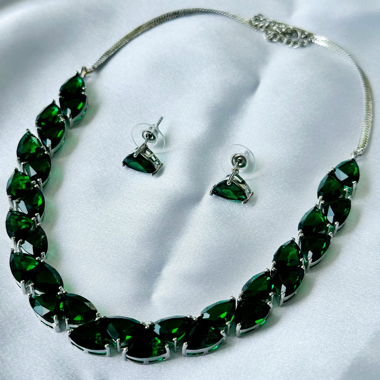 Green Emerald Cubic Zircon Stones Silver Plated Necklace Set