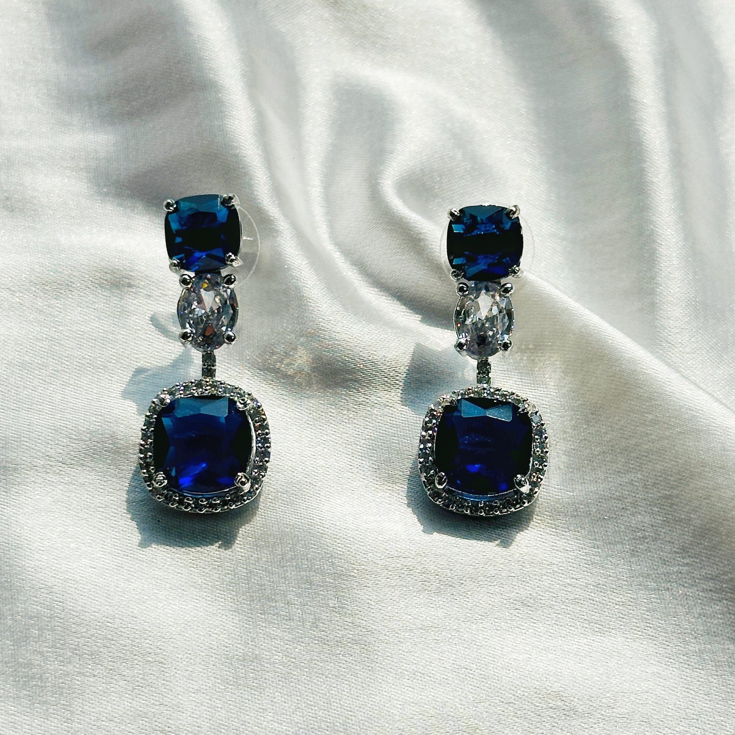 Blue Sapphire Cubic Zircon Stones American Diamond Silver Plated Necklace Set