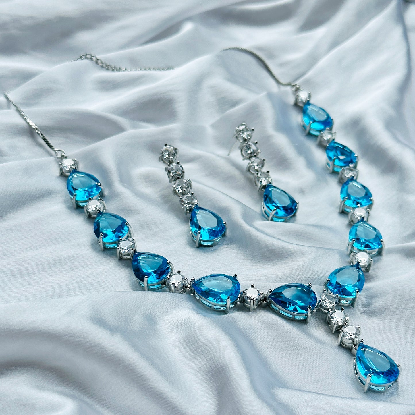 Aqua Blue Sapphire Cubic Zircon American Diamond Silver Plated Necklace Set
