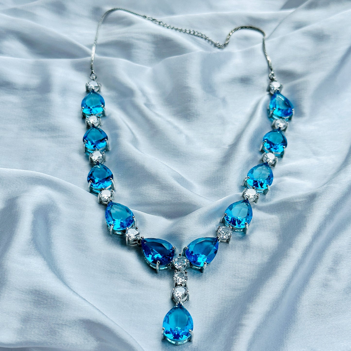 Aqua Blue Sapphire Cubic Zircon American Diamond Silver Plated Necklace Set