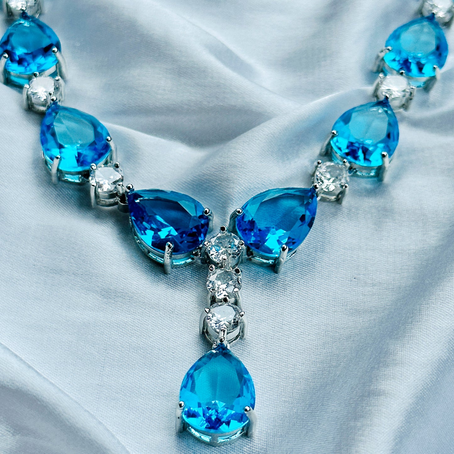 Aqua Blue Sapphire Cubic Zircon American Diamond Silver Plated Necklace Set