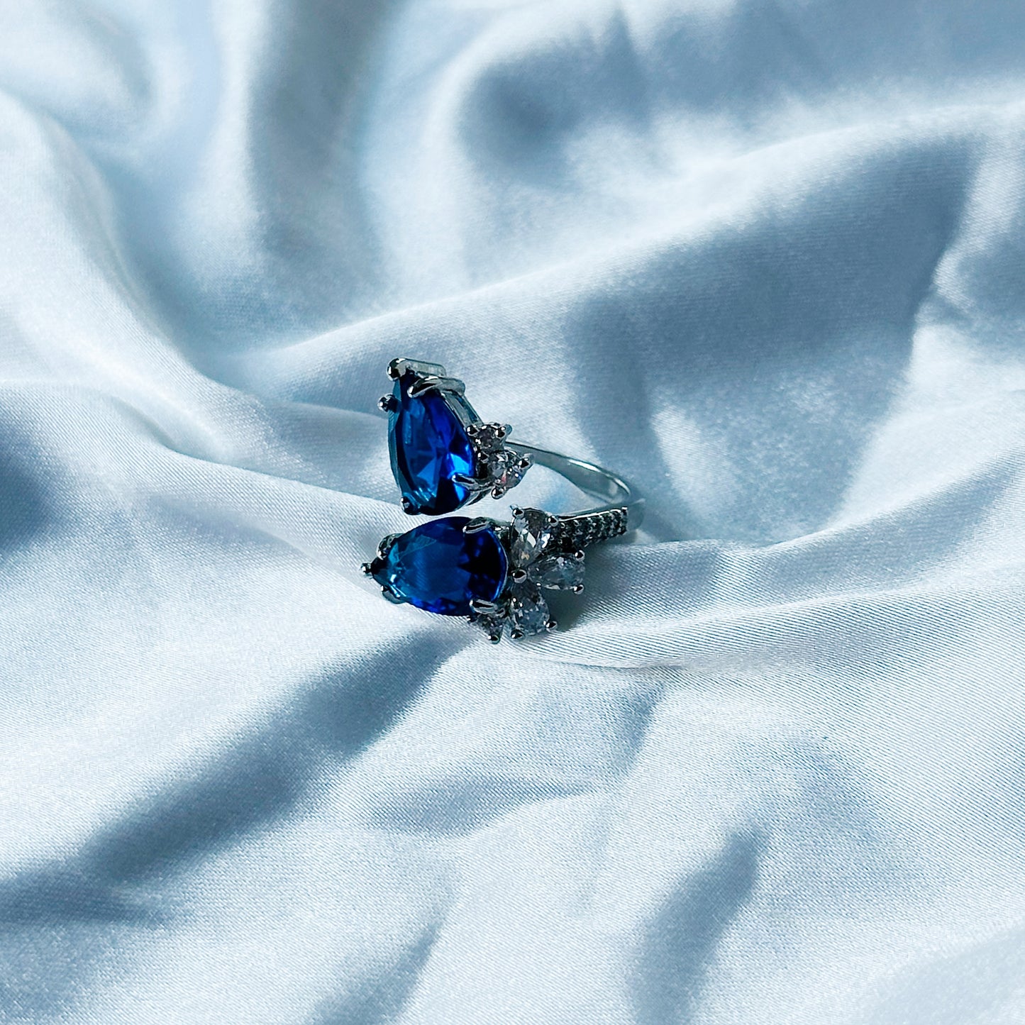 Blue Sapphire Cubic Zircon American Diamond Silver Plated Adjustable Ring