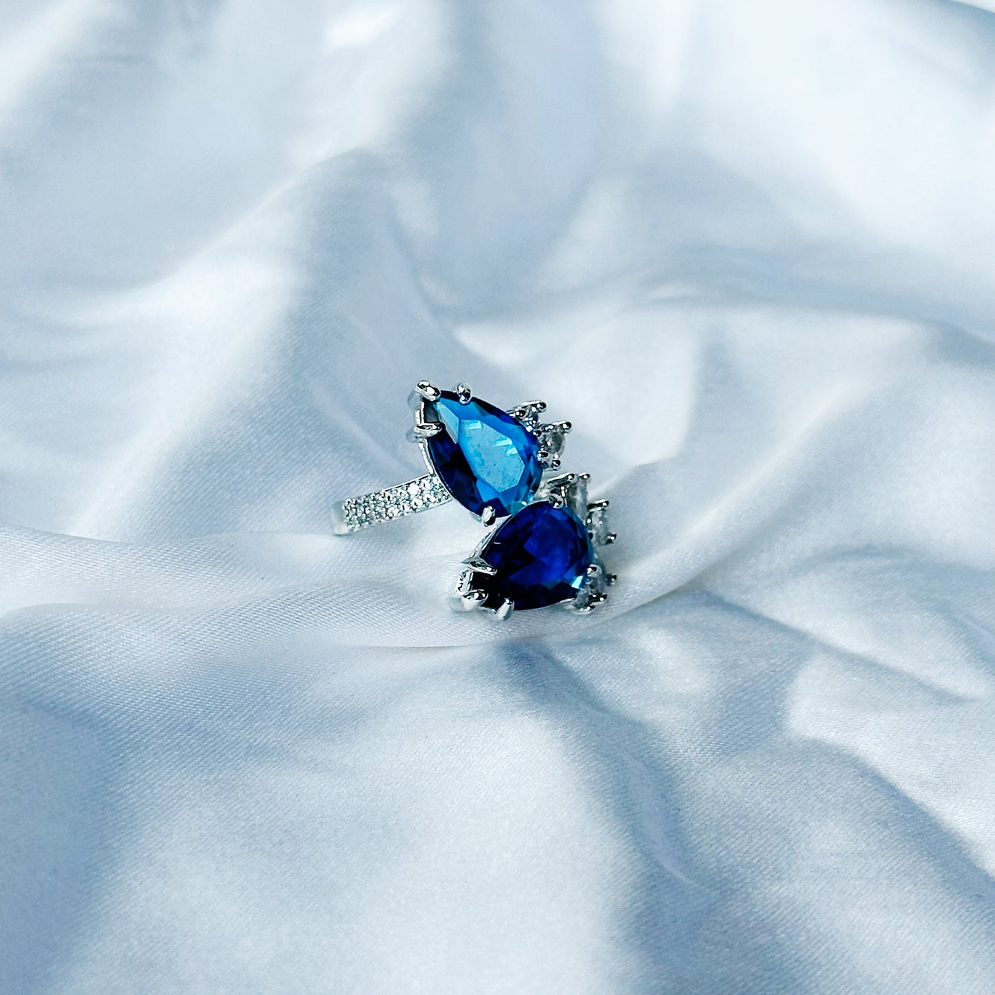 Blue Sapphire Cubic Zirconia Ice Cut American Diamond Silver Plated Adjustable Ring