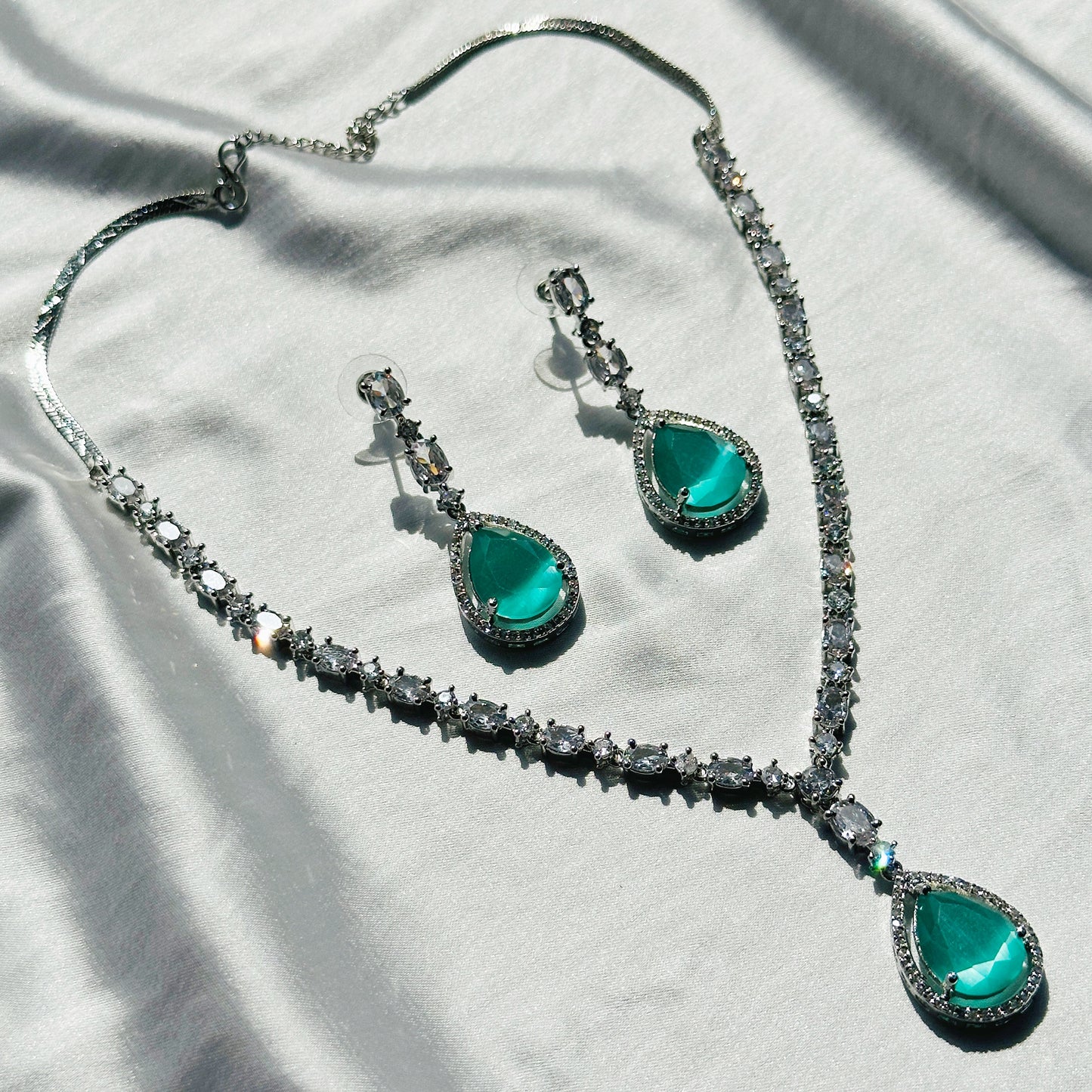 Mint Green Topaz Zircon Stone American Diamond Silver Plated Necklace Set