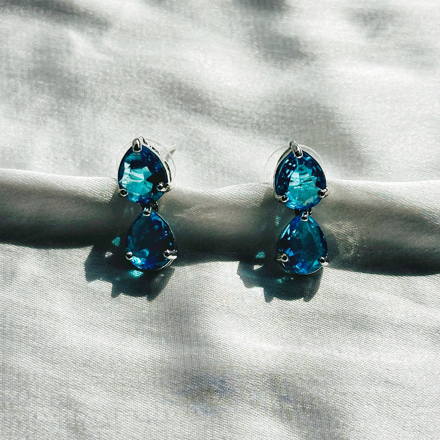 Aqua Blue Sapphire Cubic Zircon Stones Silver Plated Necklace Set