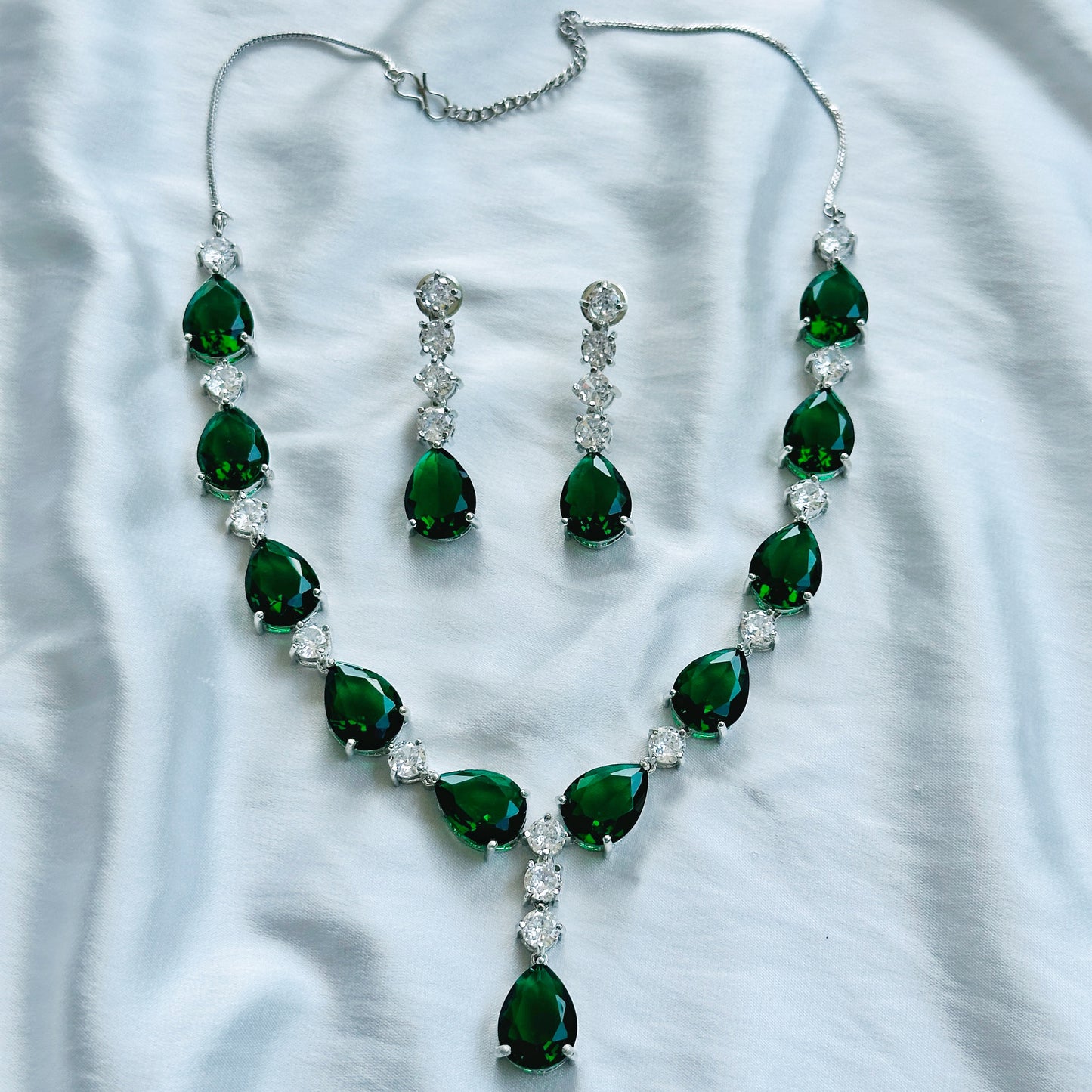 Green Emerald Cubic Zircon American Diamond Silver Plated Necklace Set