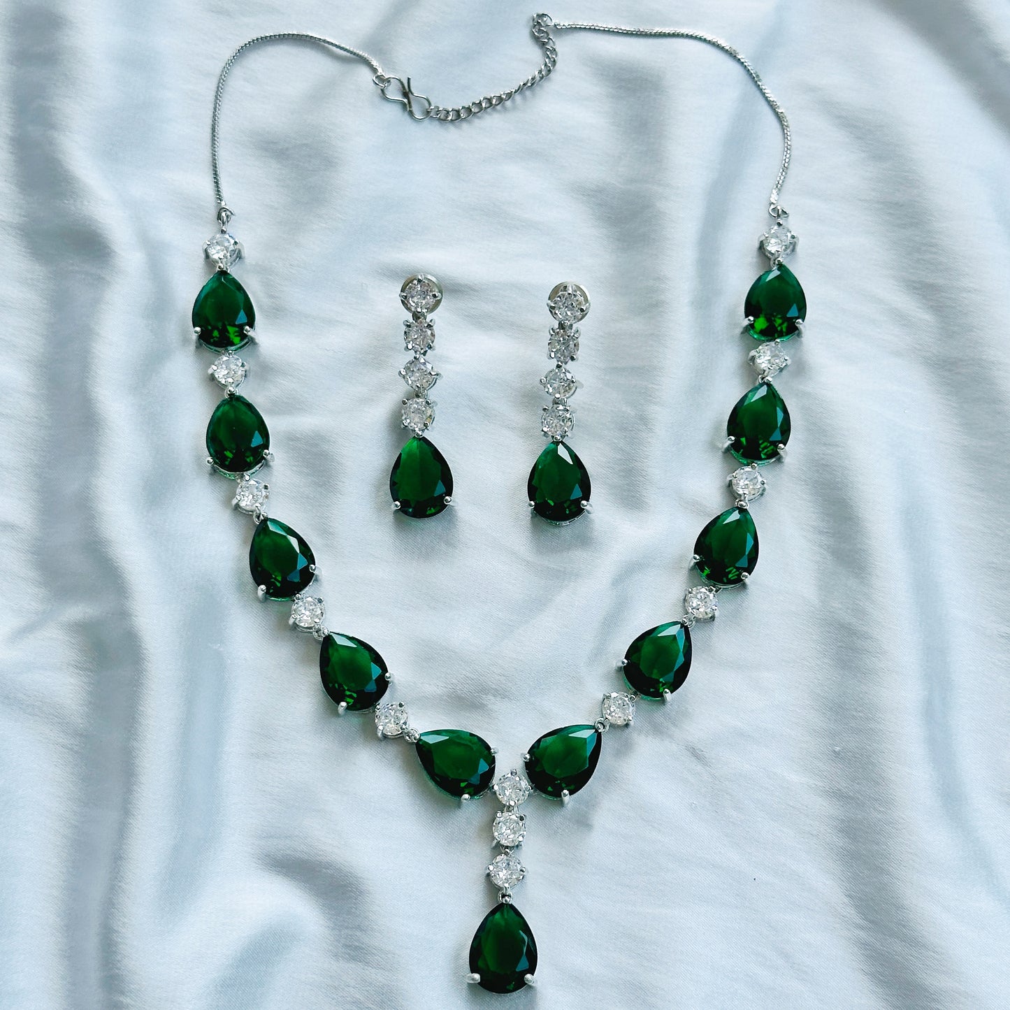 Green Emerald Cubic Zircon American Diamond Silver Plated Necklace Set
