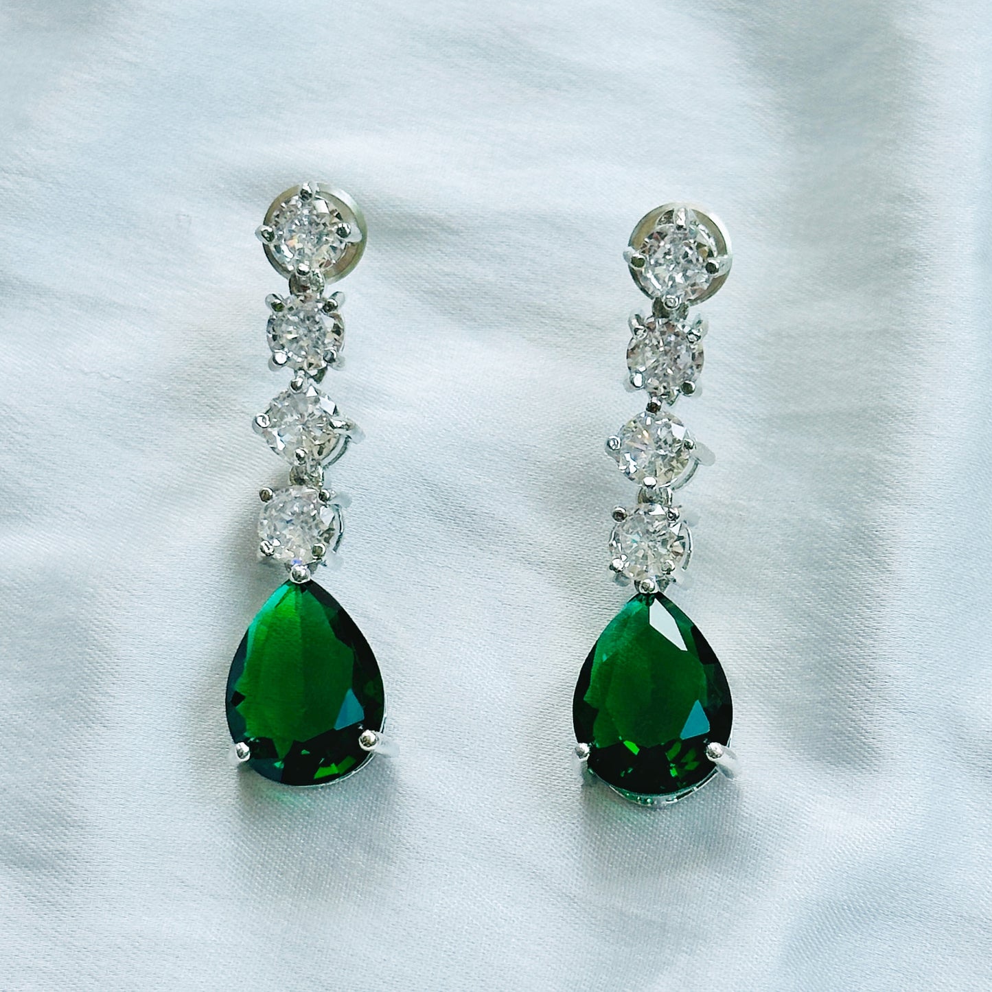Green Emerald Cubic Zircon American Diamond Silver Plated Necklace Set