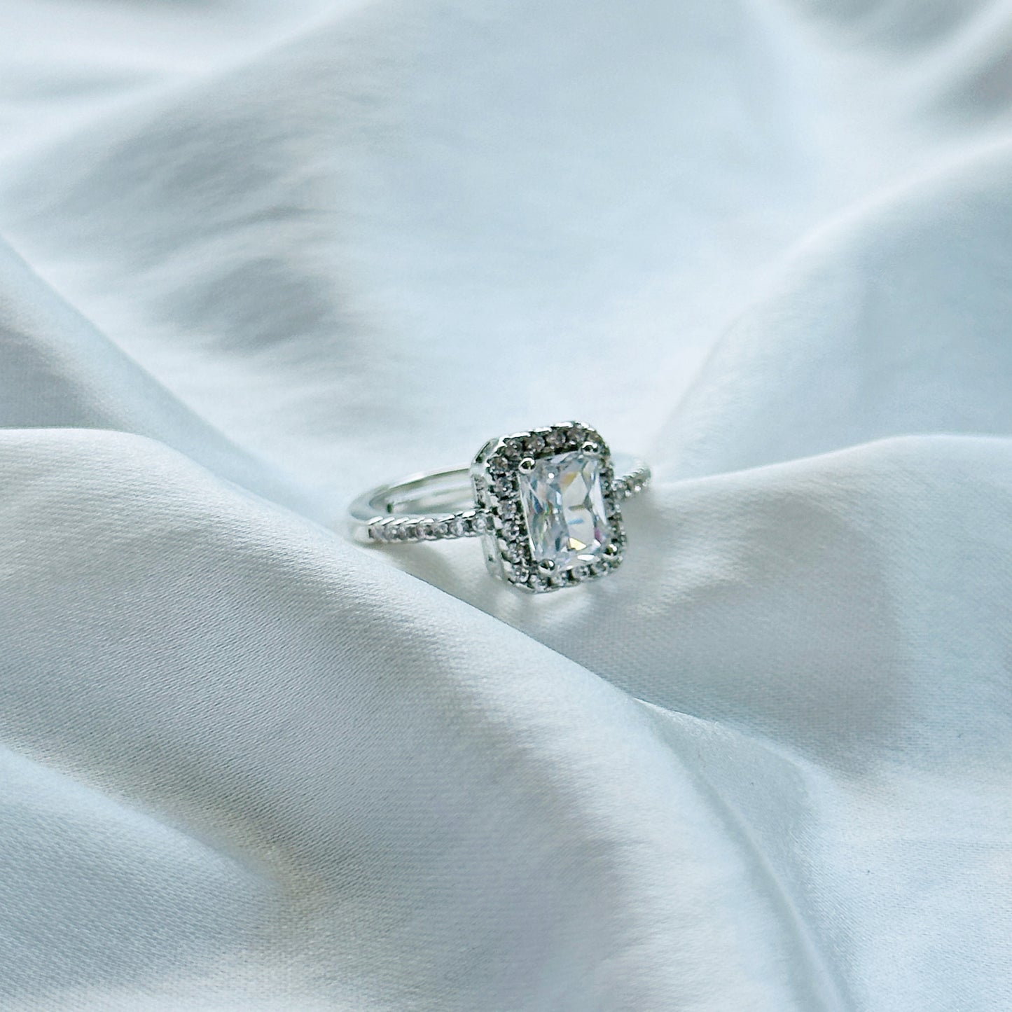 American Diamond Ice Cut Stone American Diamond Silver Plated Adjustable Ring