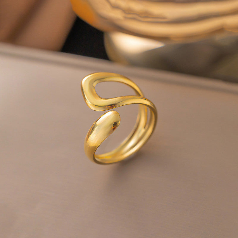 Contemporary Designs Anti-Tarnish Stainless Steel Gold Plated Adjustable Rings (Set of 5)