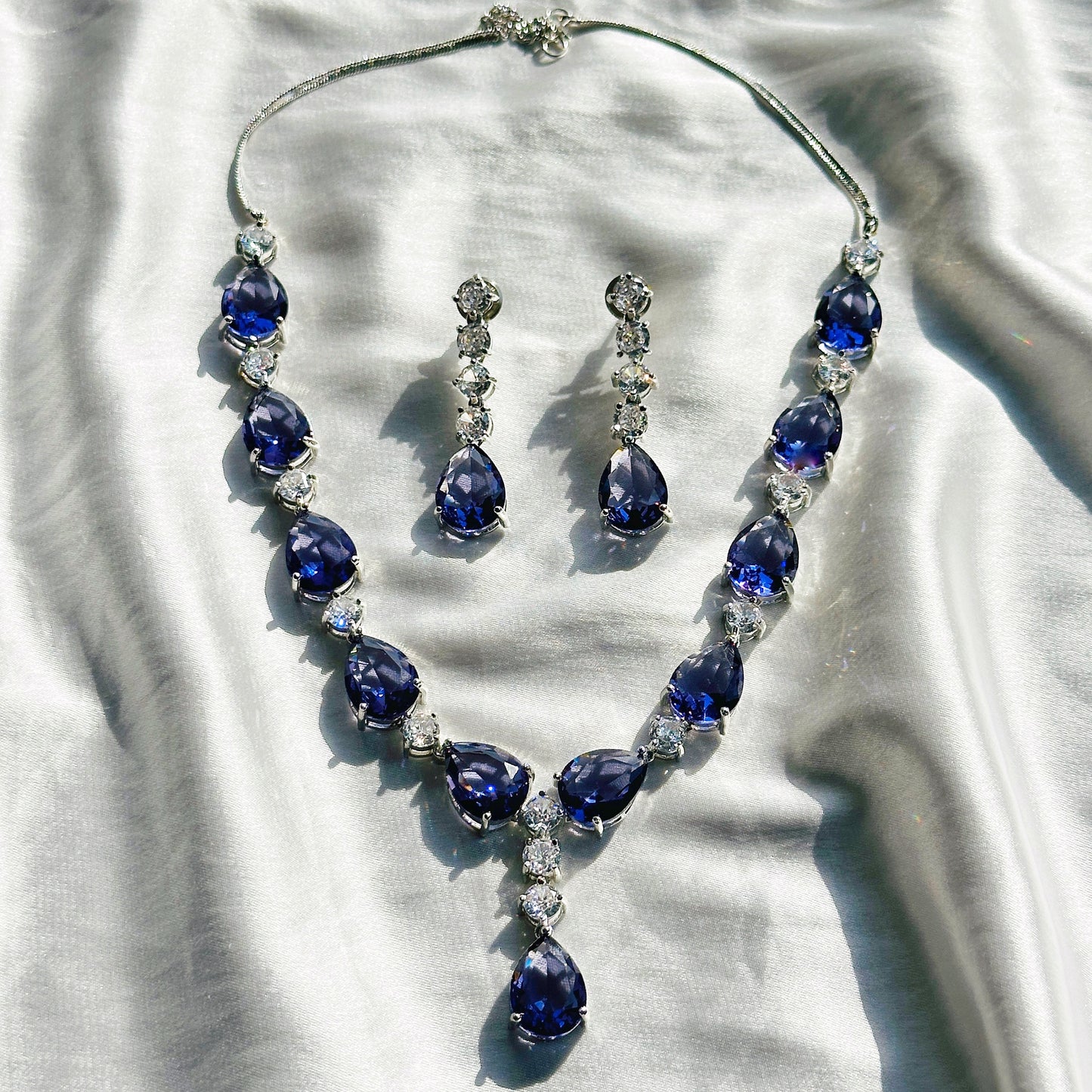 Deep Purple Amethyst Cubic Zircon American Diamond Silver Plated Necklace Set