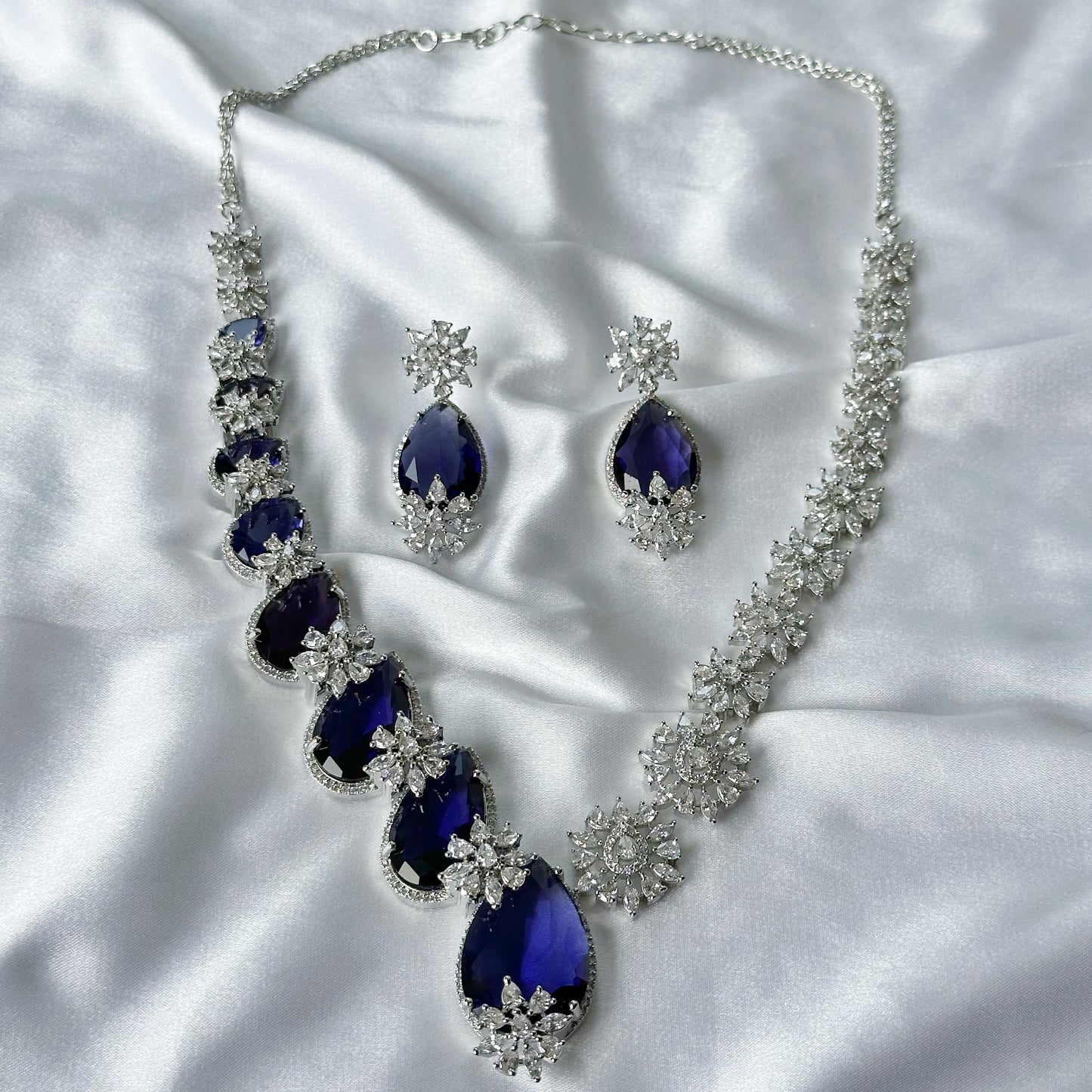 Deep Purple Amethyst Cubic Zircon Stone American Diamond Silver Plated Necklace Set