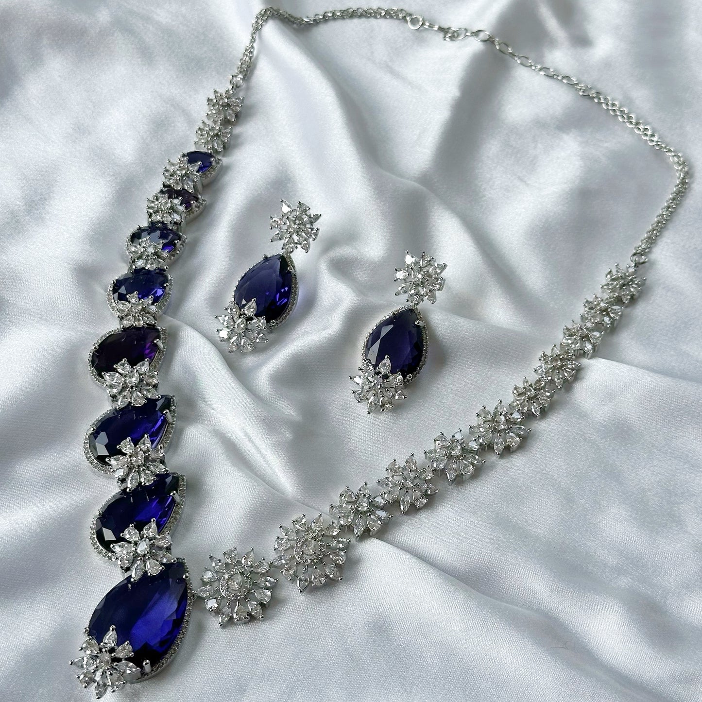 Deep Purple Amethyst Cubic Zircon Stone American Diamond Silver Plated Necklace Set
