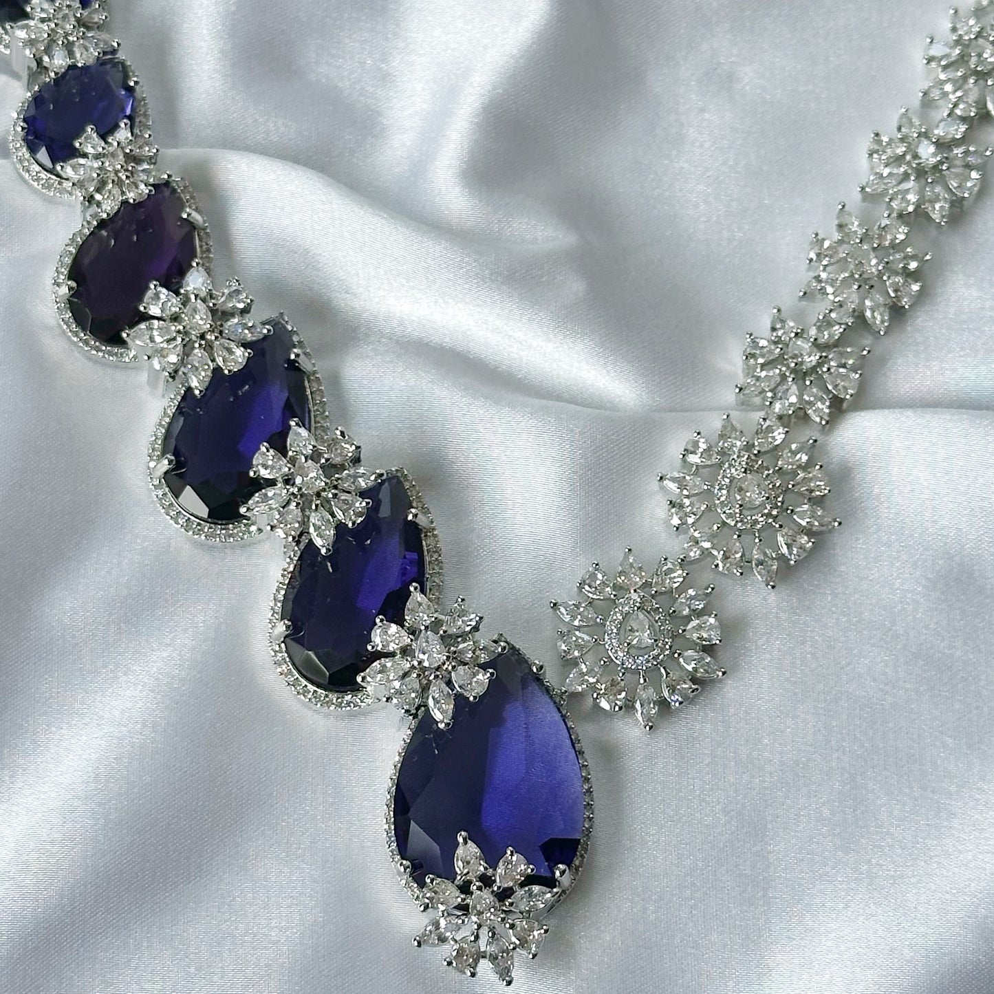 Deep Purple Amethyst Cubic Zircon Stone American Diamond Silver Plated Necklace Set