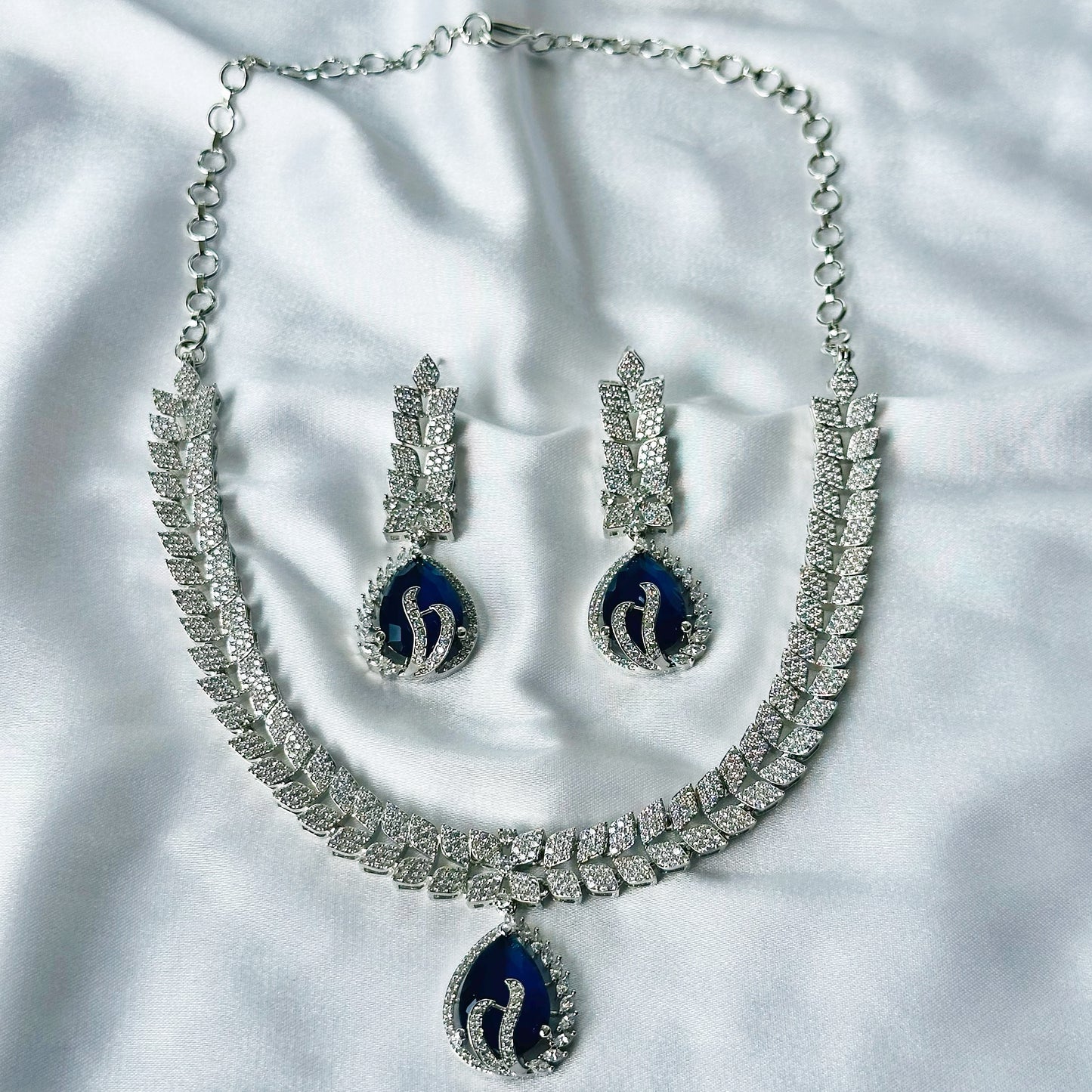 Blue Sapphire Cubic Zircon Stone American Diamond Silver Plated Necklace Set