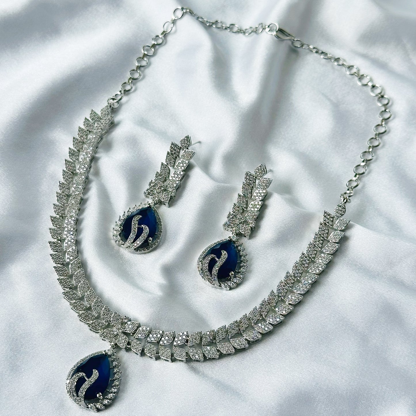 Blue Sapphire Cubic Zircon Stone American Diamond Silver Plated Necklace Set