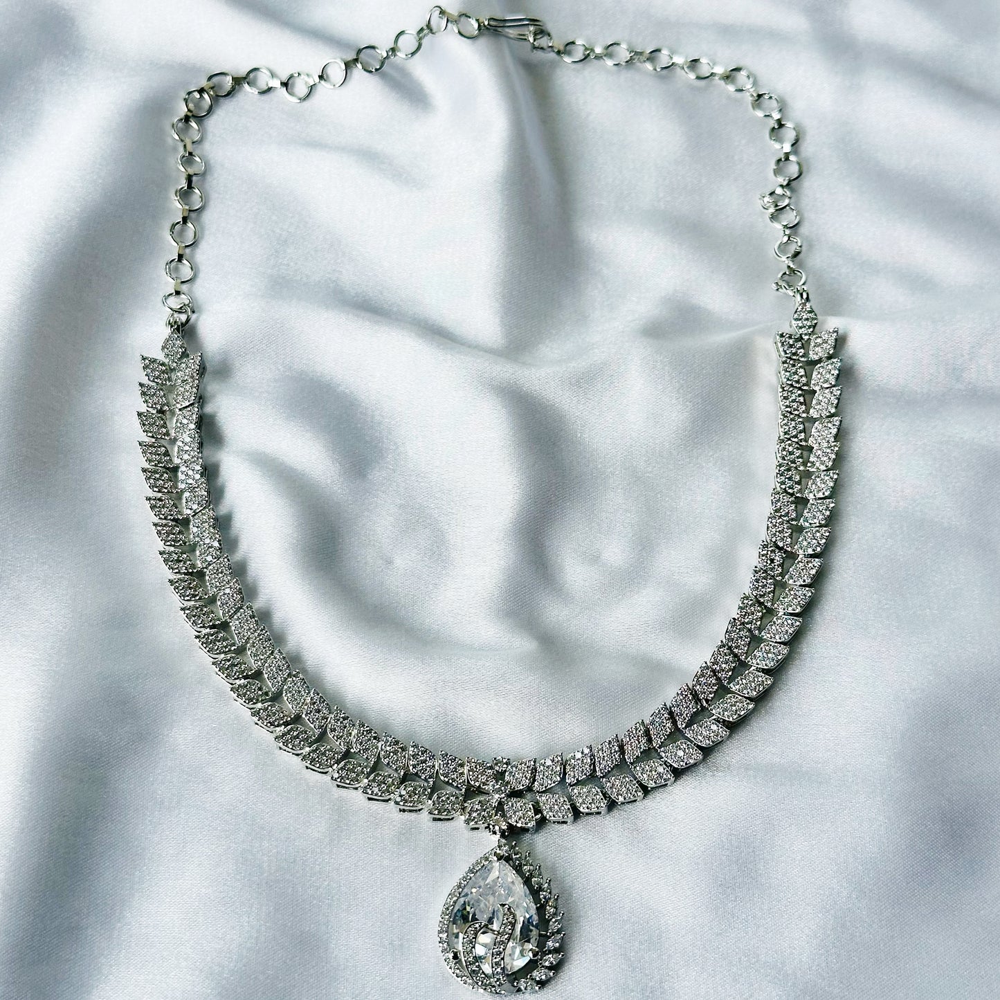 Solitaire Cubic Zircon American Diamond Silver Plated Necklace Set