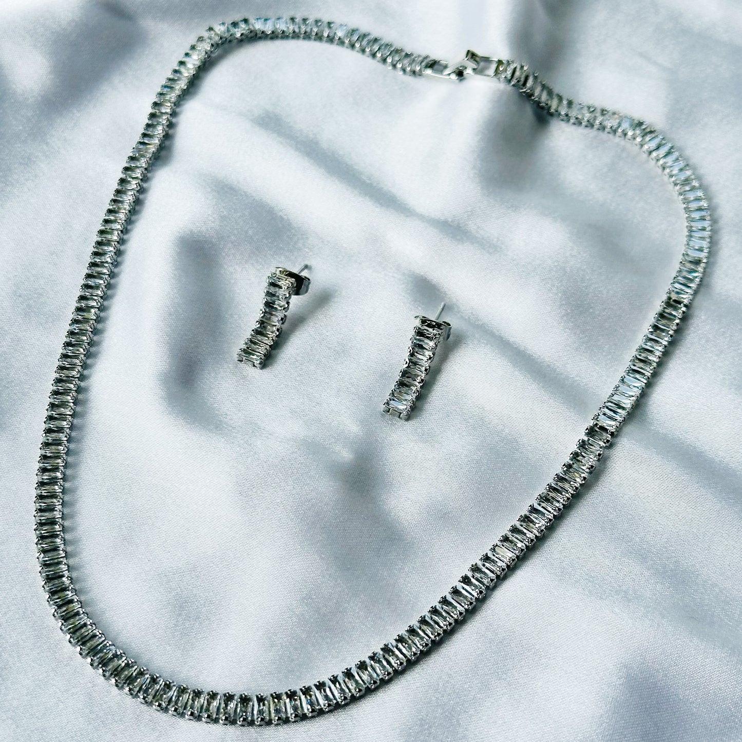 American Diamond Silver Plated Necklace Set