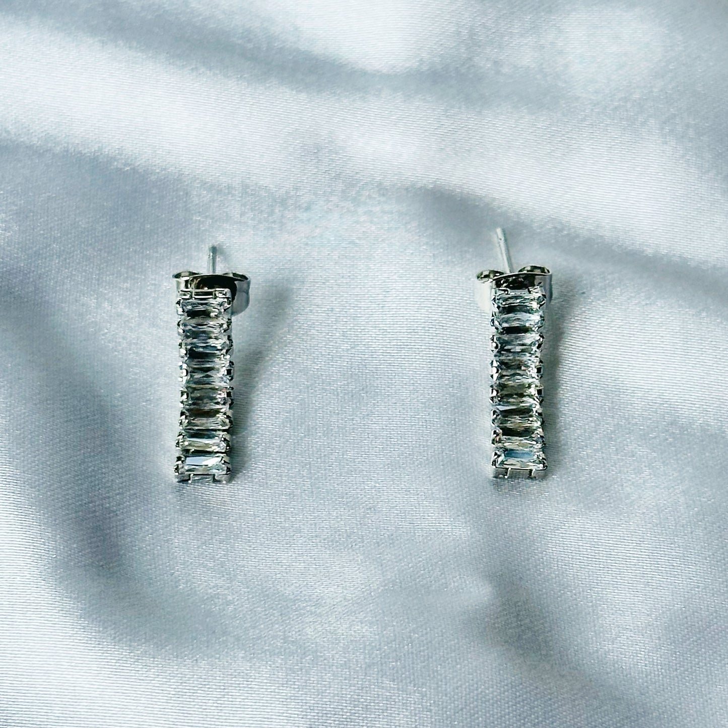 American Diamond Silver Plated Necklace Set