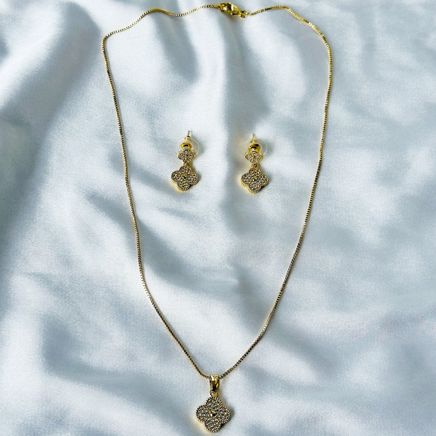 Floral Design American Diamond Gold Plated Pendant Set