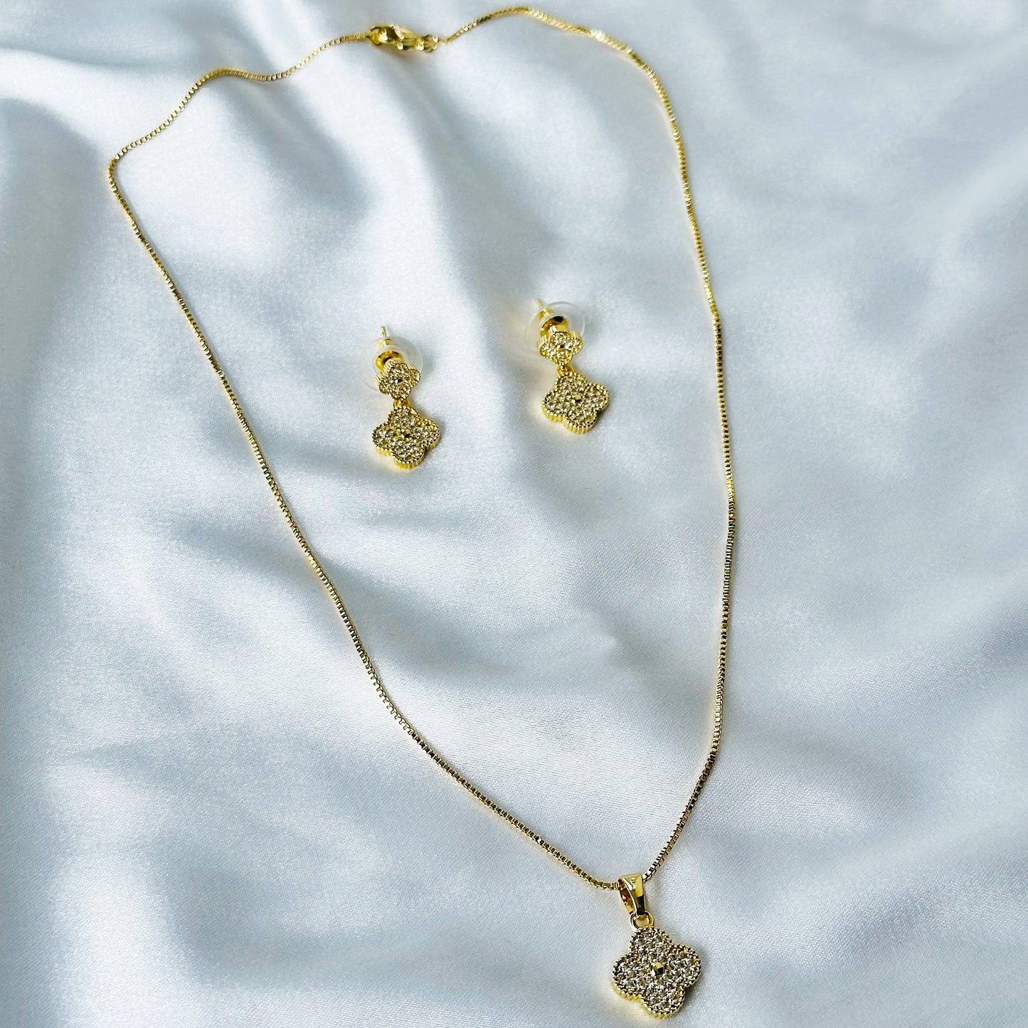 Floral Design American Diamond Gold Plated Pendant Set