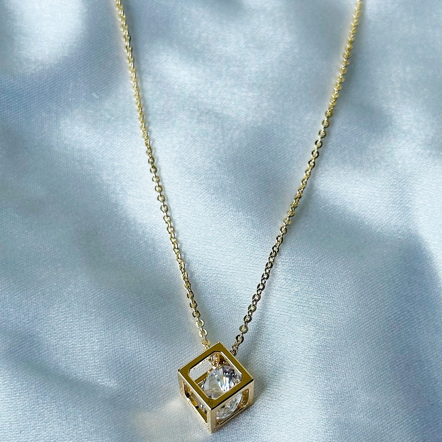 Solitaire Cubic Zircon American Diamond Gold Plated Stainless Steel Necklace