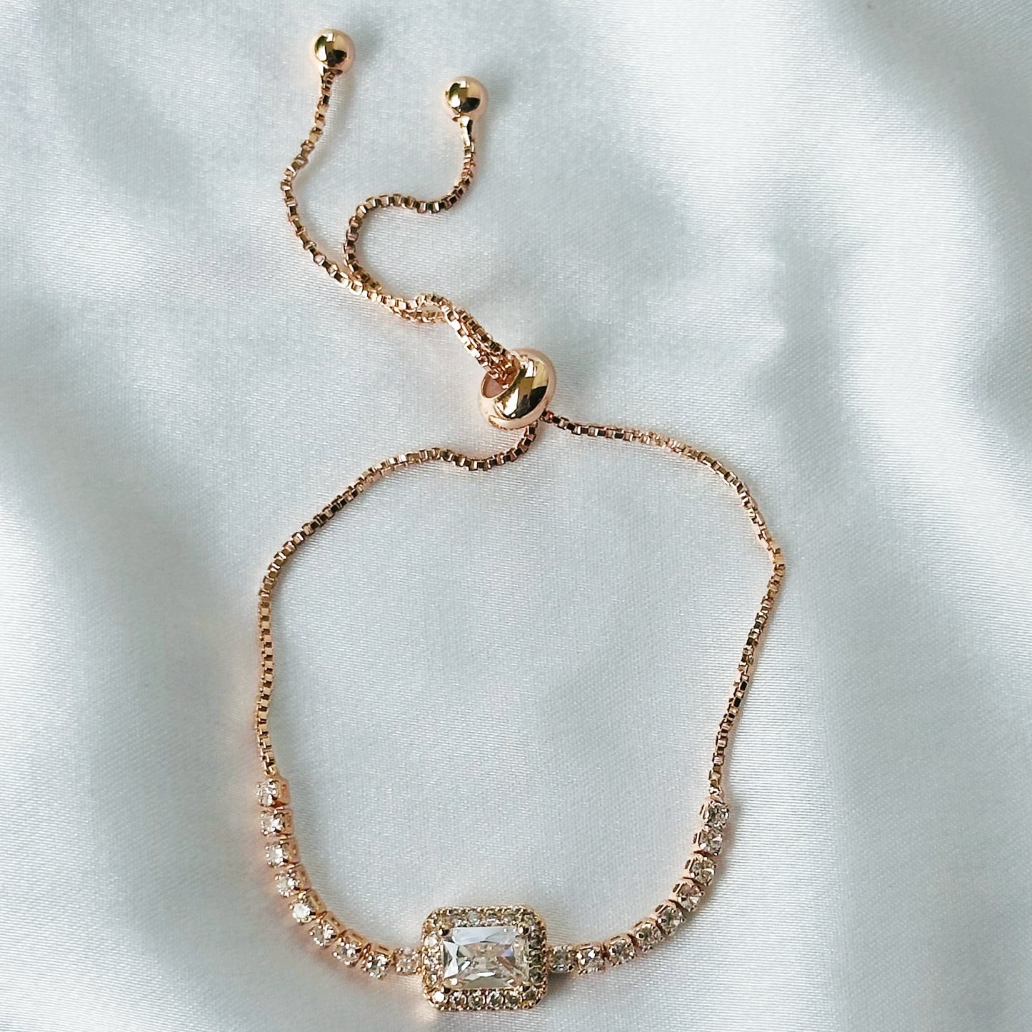 Solitaire Cubic Zirconia American Diamond Rose Gold Plated Adjustable Bracelet