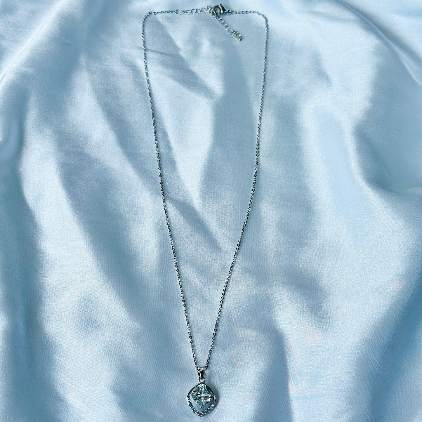 Solitaire Cubic Zircon American Diamond Silver Plated Stainless Steel Necklace