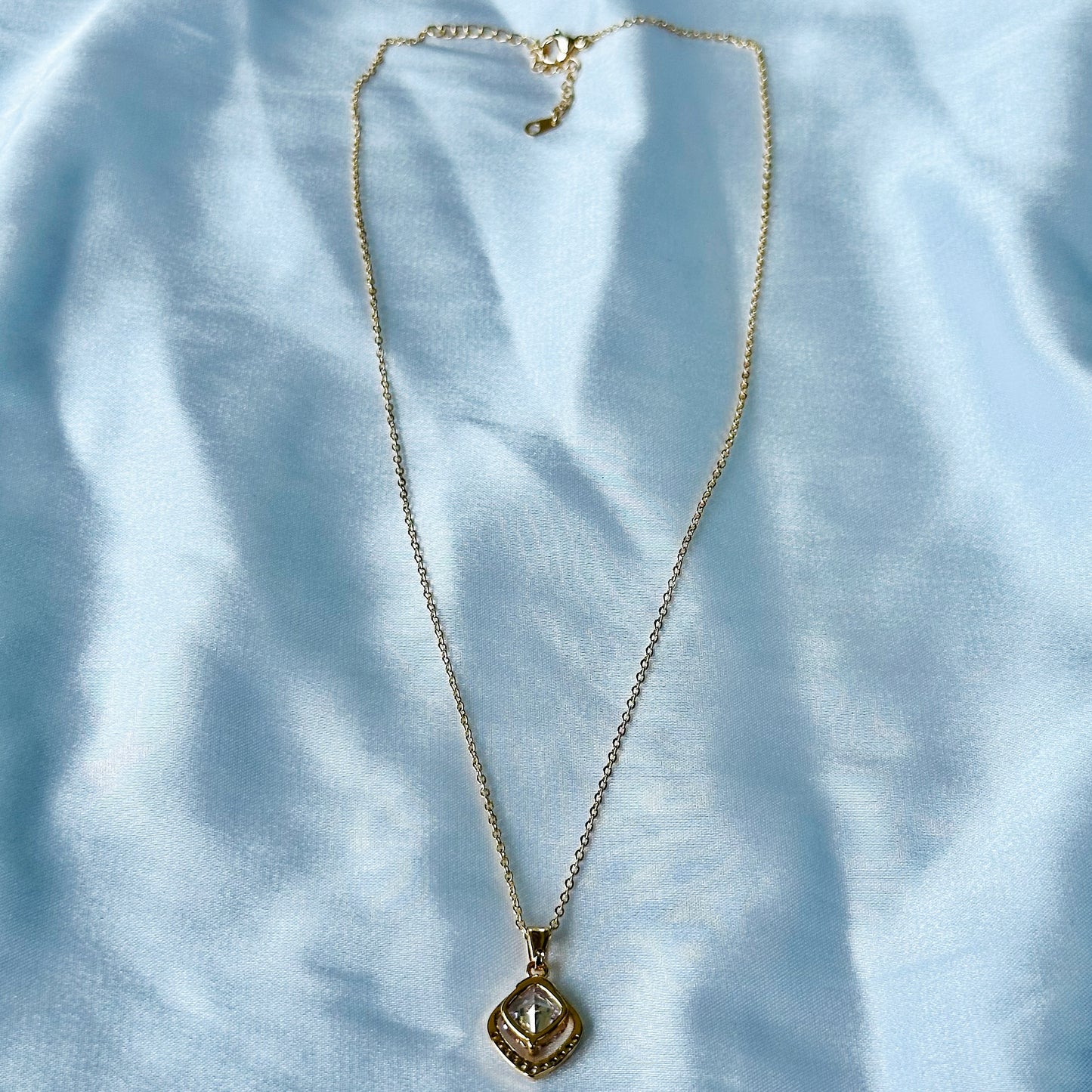 Solitaire Cubic Zircon American Diamond Gold Plated Stainless Steel Necklace