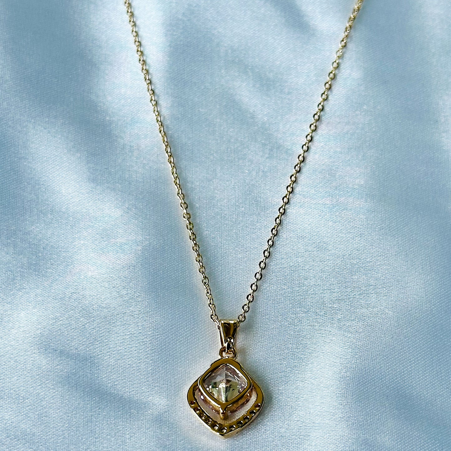 Solitaire Cubic Zircon American Diamond Gold Plated Stainless Steel Necklace