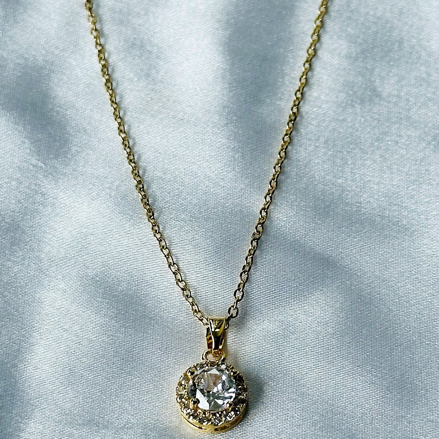 Solitaire Cubic Zircon American Diamond Gold Plated Stainless Steel Necklace