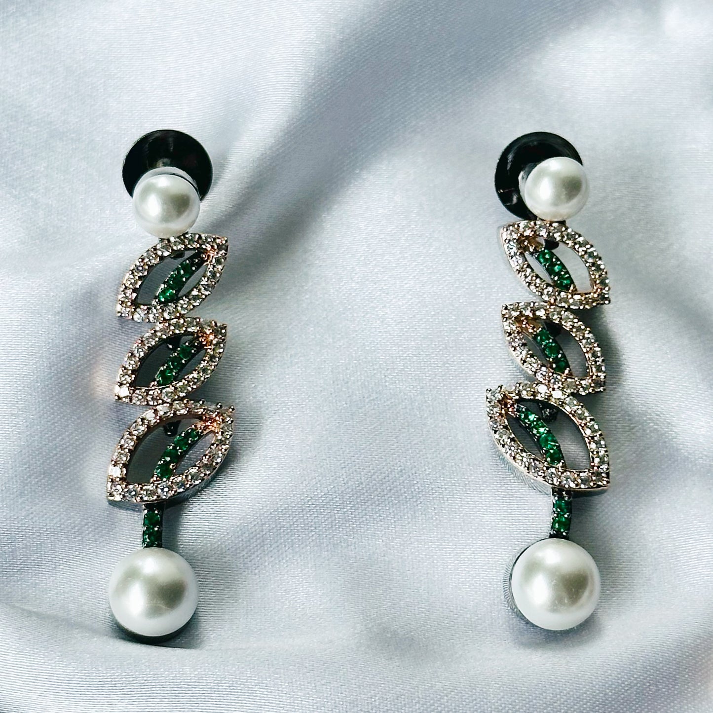 Green Emerald Cubic Zircon Stones American Diamond Victorian Plated Necklace Set